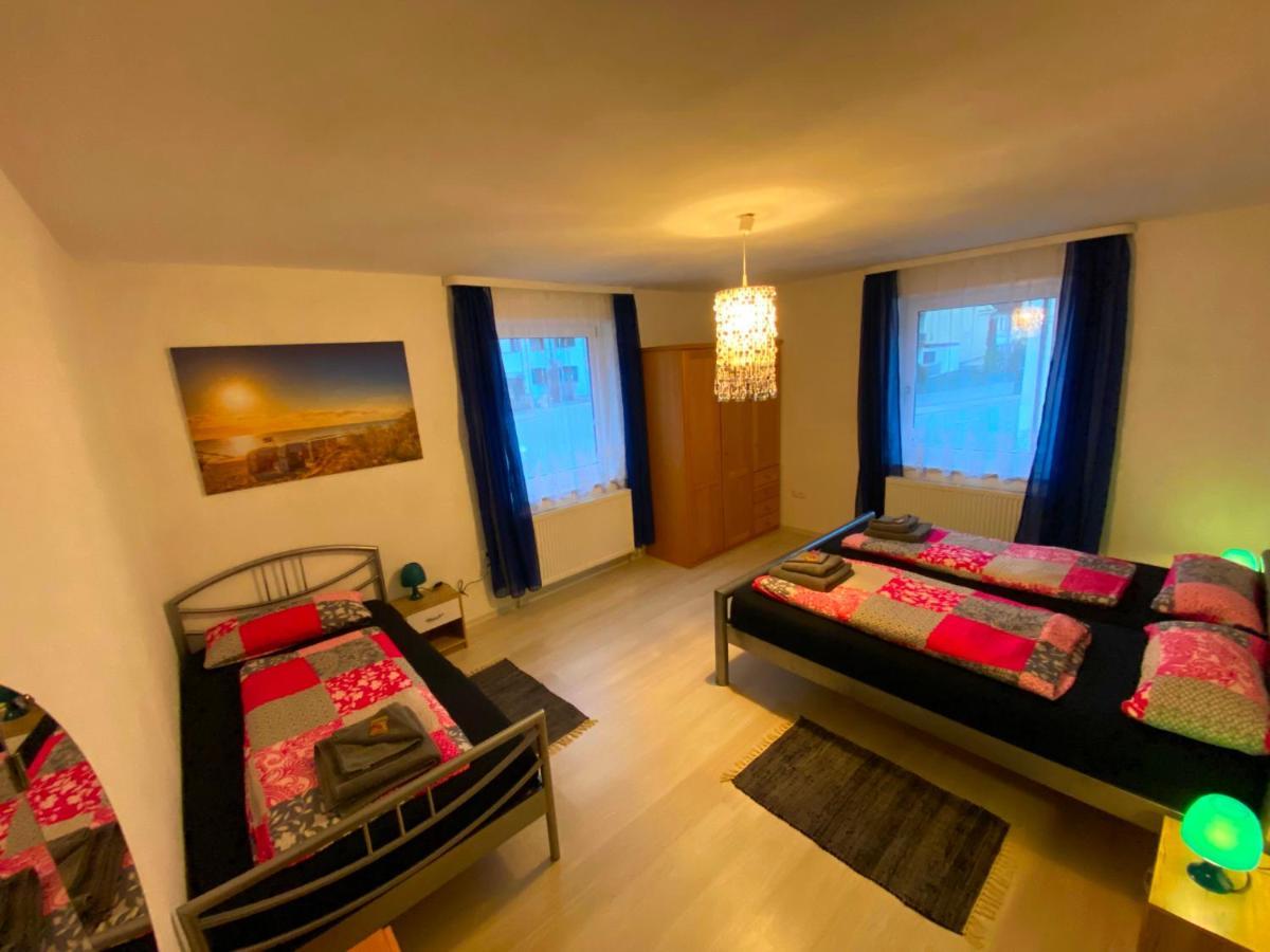 Ferienwohnung Цусмарсгаузен Екстер'єр фото